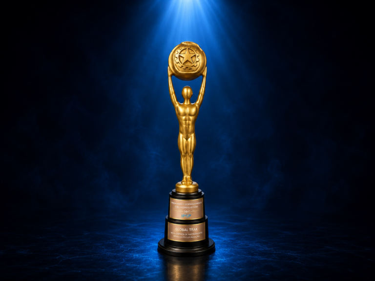 Troféu de reconhecimento empresarial da GlobalTrak em rastreamento veicular